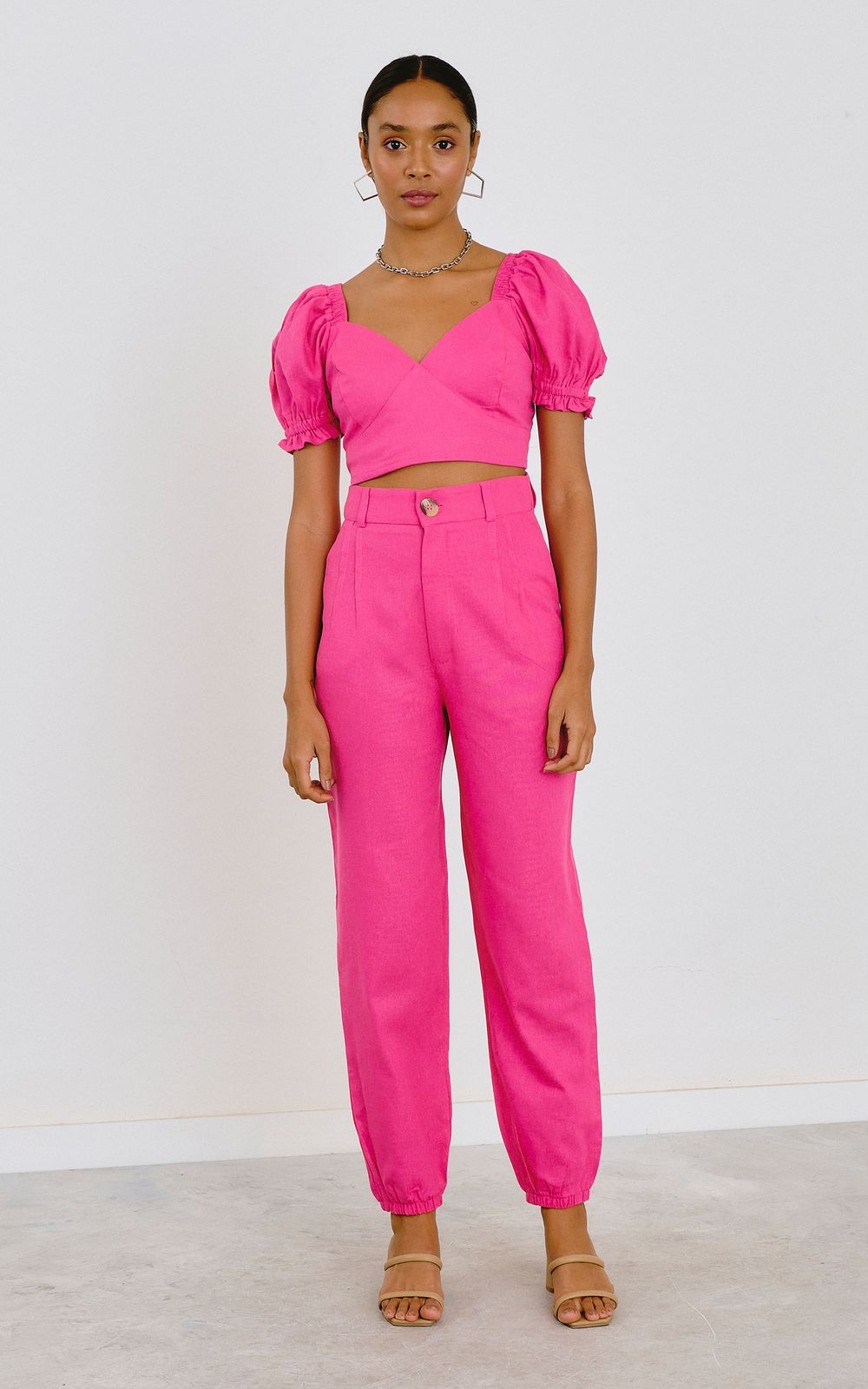 03169_0028_2-CROPPED-CARCARA