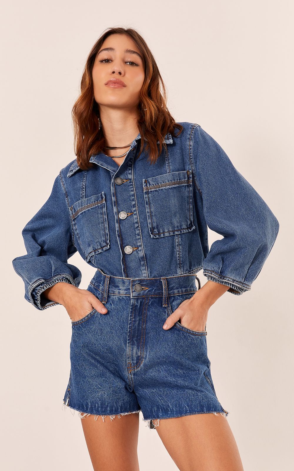 04218_0024_1-SHORT-JEANS-TACHAS