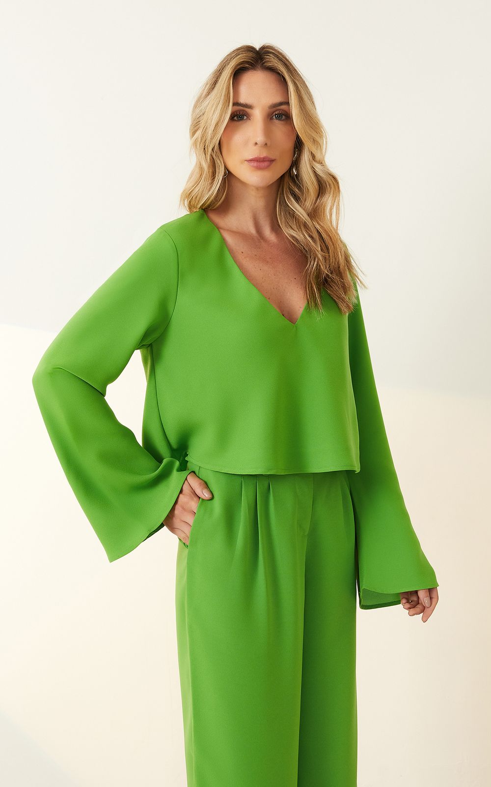 04175_0364_1-BLUSA-MANGA-LONGA-SINO-DELUXE