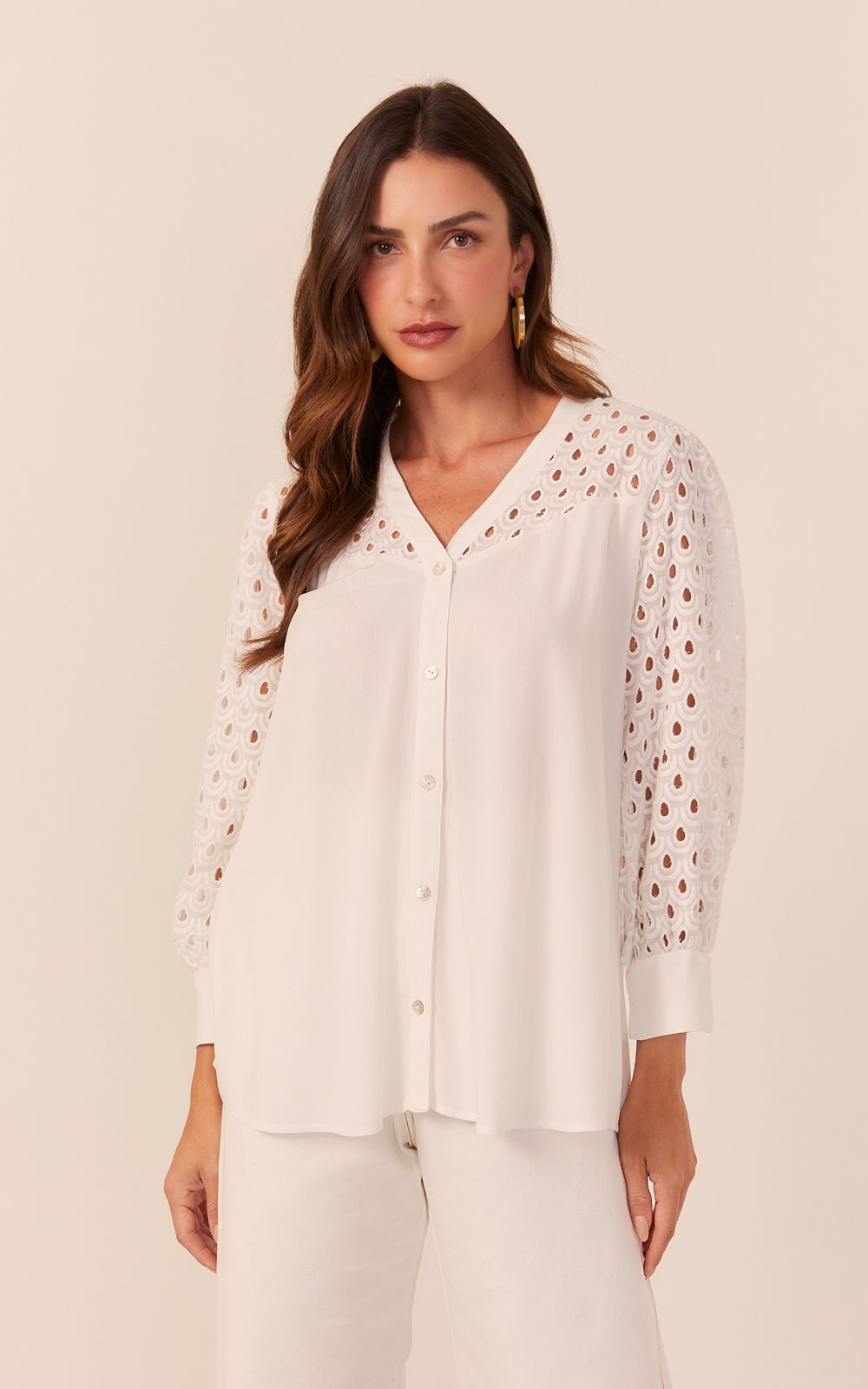 04441_0008_2-CAMISA-BRISA-MANGA-DETALHADA