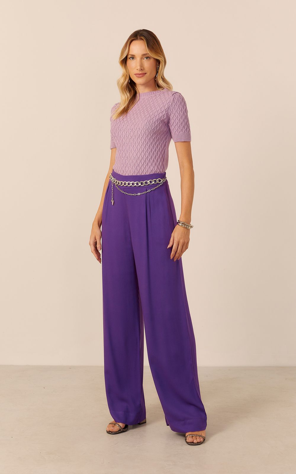04751_0005_1-BLUSA-TRICOT-TRANCADA-FRENTE