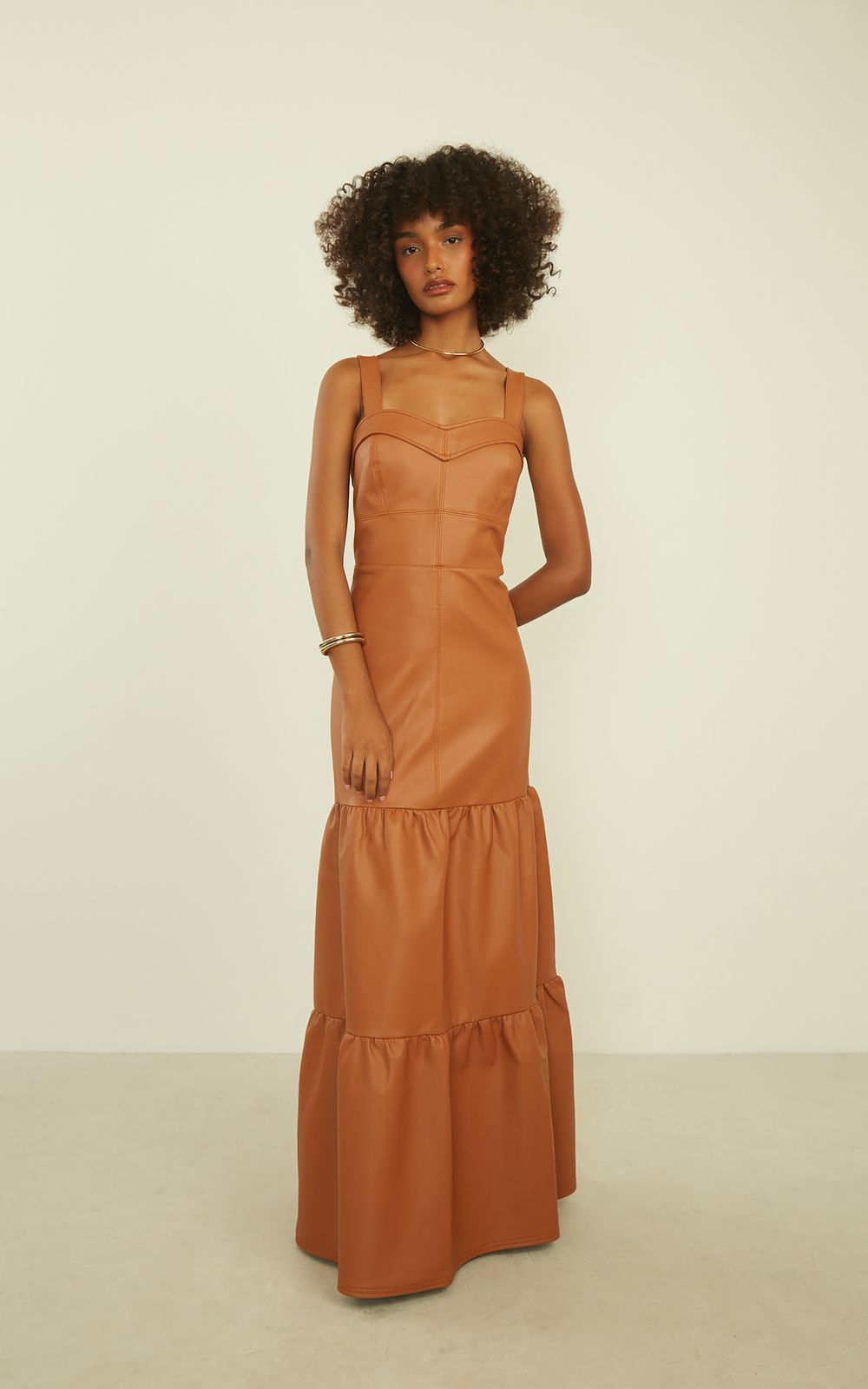04782_0040_1-VESTIDO-CAMADAS-LIKE-LEATHER