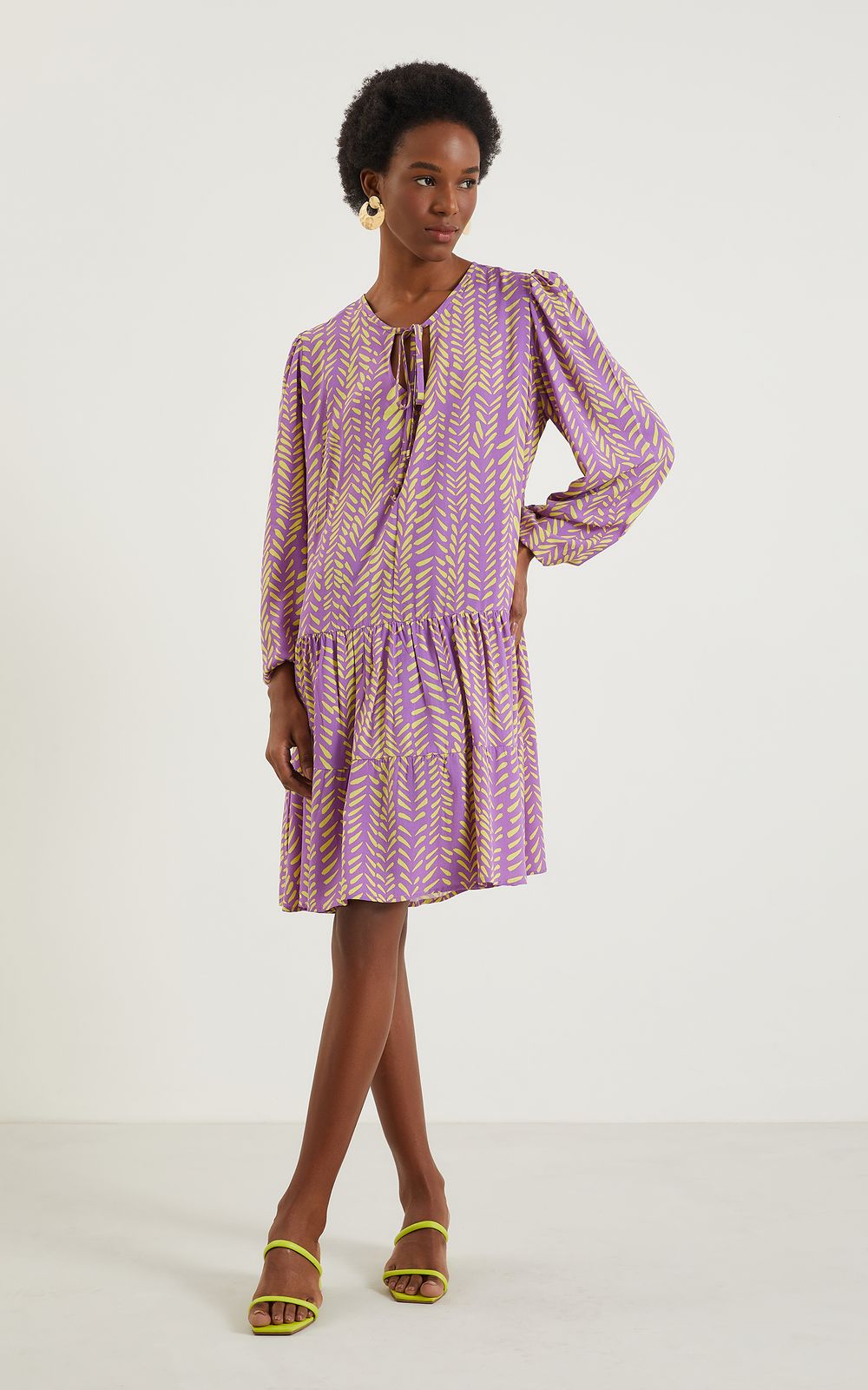 04817_0017_1-VESTIDO-CURTO-COLORIR-MANGA-BUFANTE