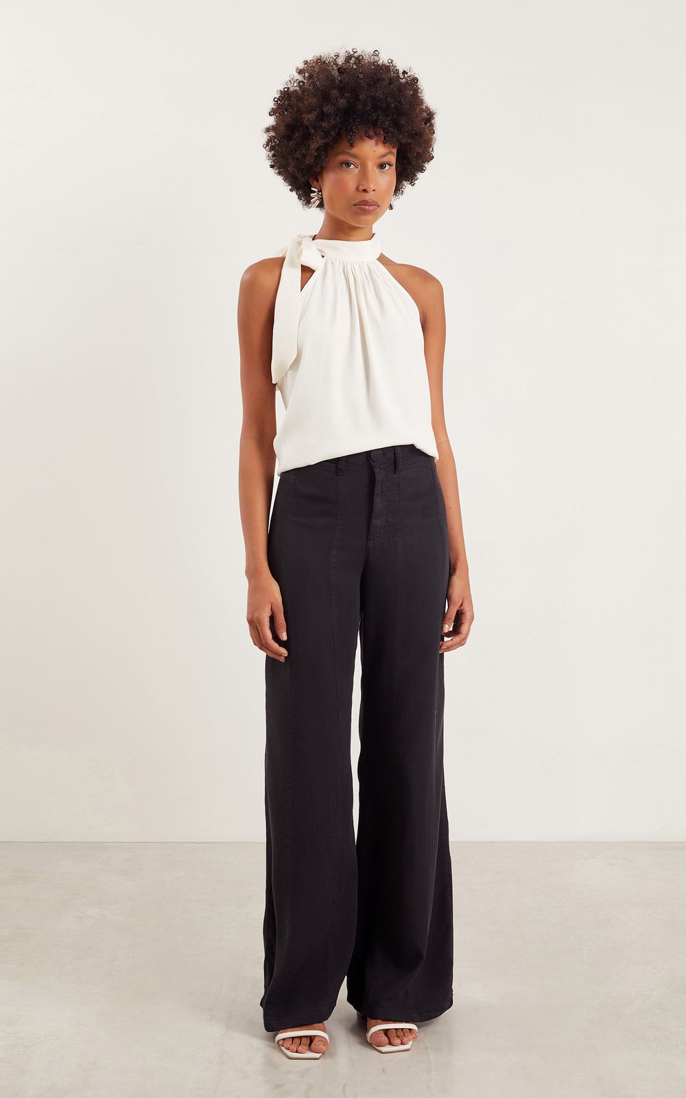 04942_0008_1-BLUSA-AMARRACAO-FLORA