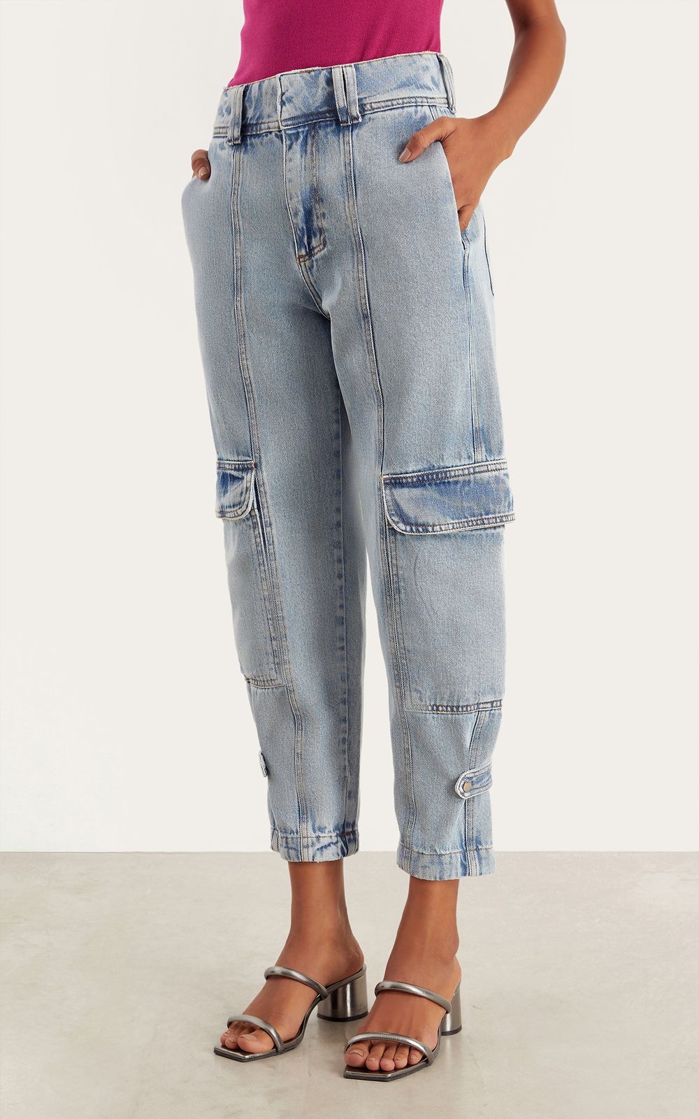 05049_0024_2-CALCA-JEANS-CARGO-ABOTOAMENTO
