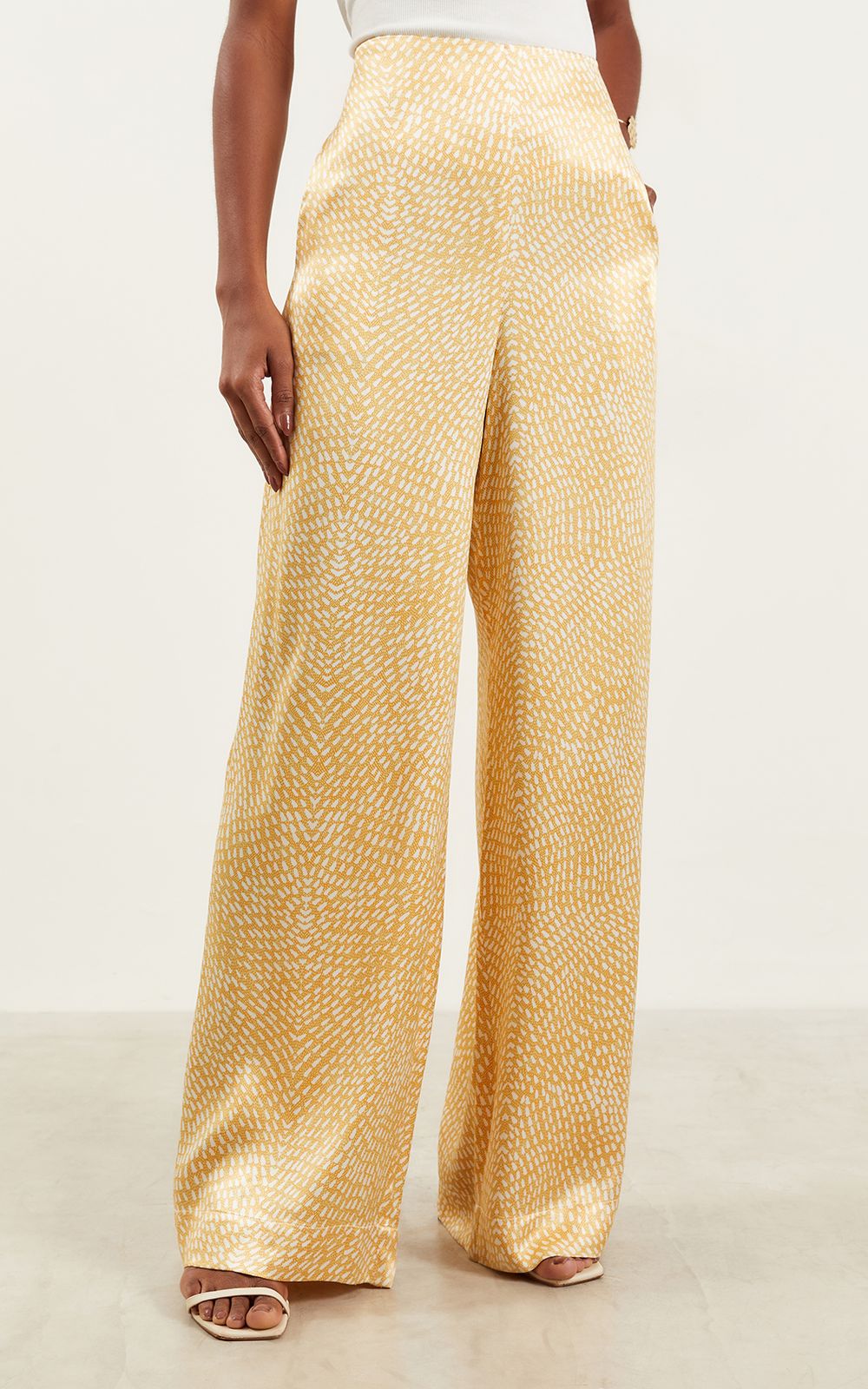 05293_0022_2-PANTALONA-SUN-ACETINADA