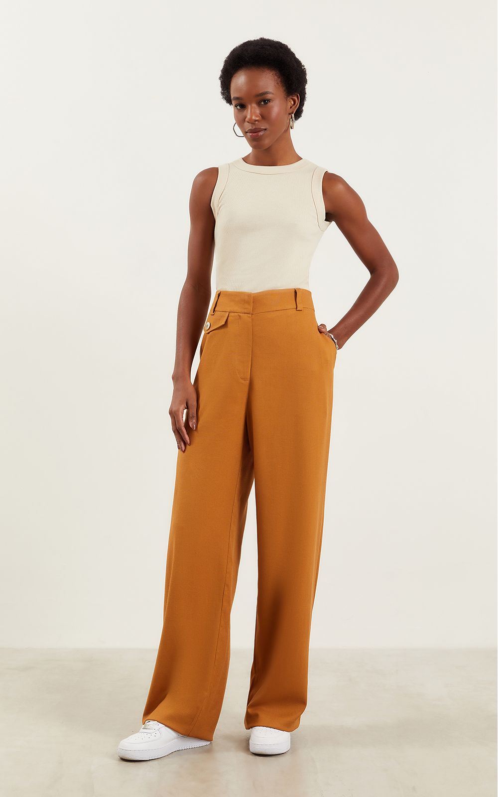 04951_0083_2-PANTALONA-INSPIRAR-DETALHE-LAPELA