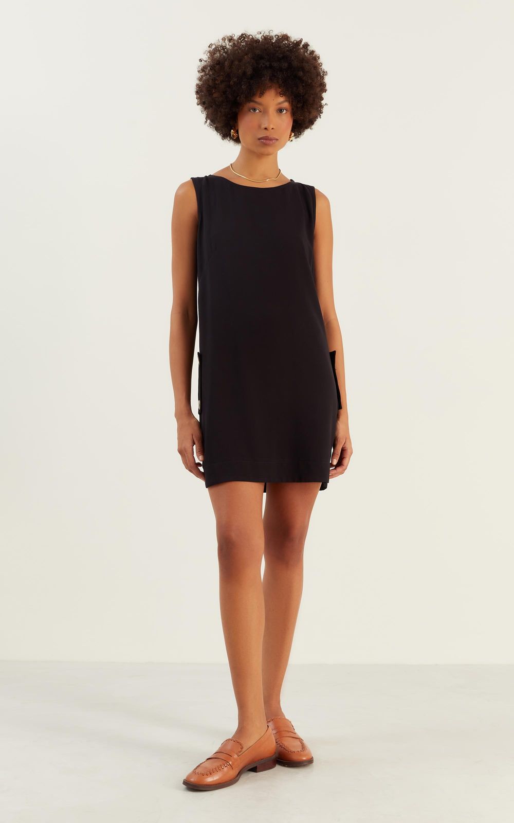 05713_0007_1-VESTIDO-BASIC-CAVE