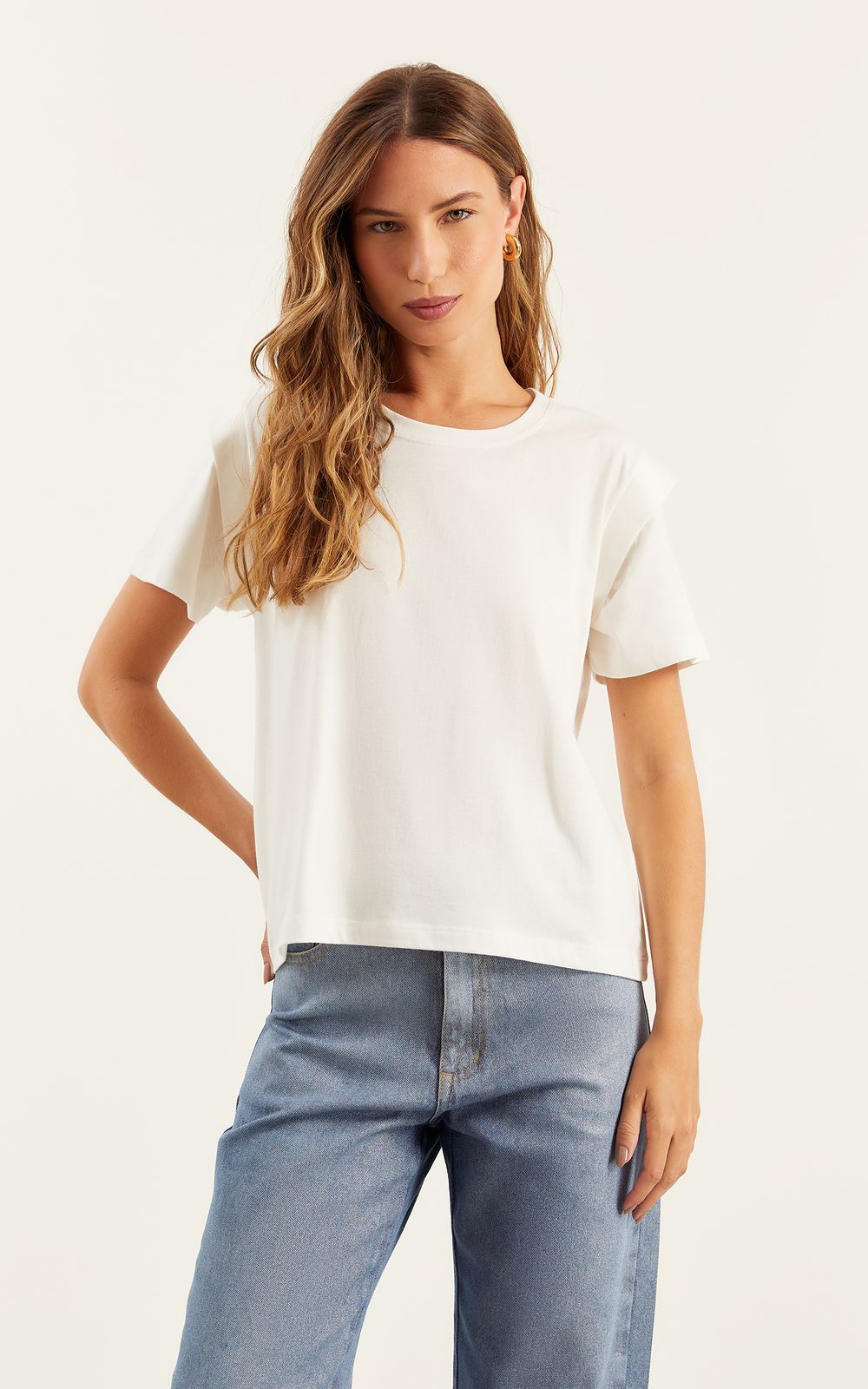 05778_0008_2-TSHIRT-DETALHE-MANGA