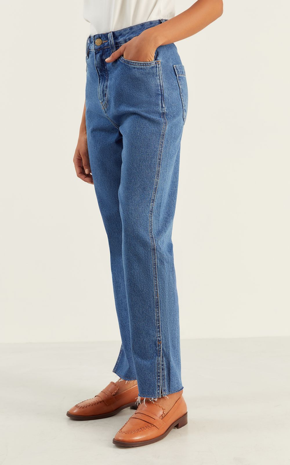 05032_0027_2-CALCA-JEANS-RECORTES