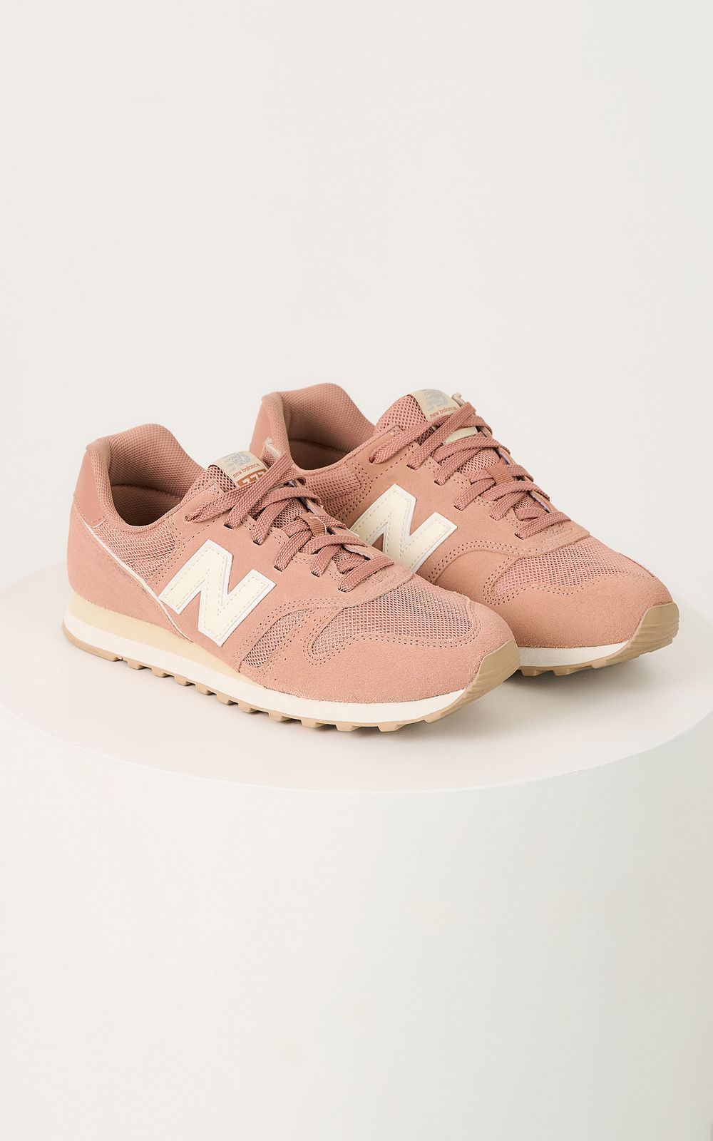 05756_0047_1-TENIS-NEW-BALANCE-373-CLASSICO