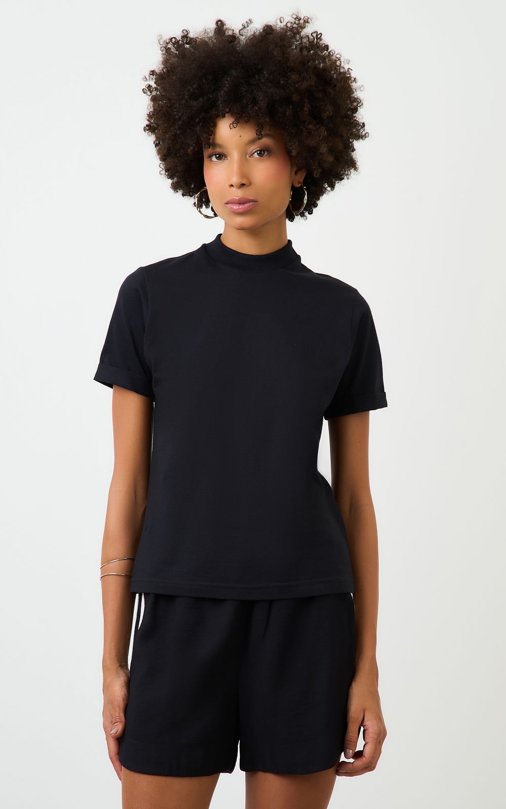 03384_0007_2-TSHIRT-GOLINHA-RIBANA