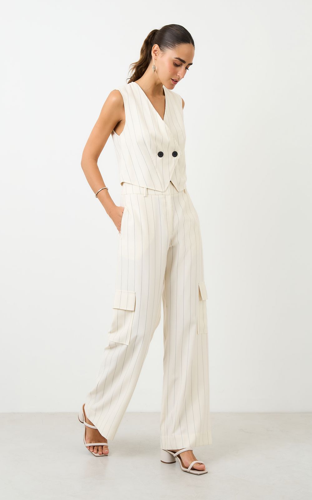 05442_0008_1-PANTALONA-CARGO-NEW-RISCA