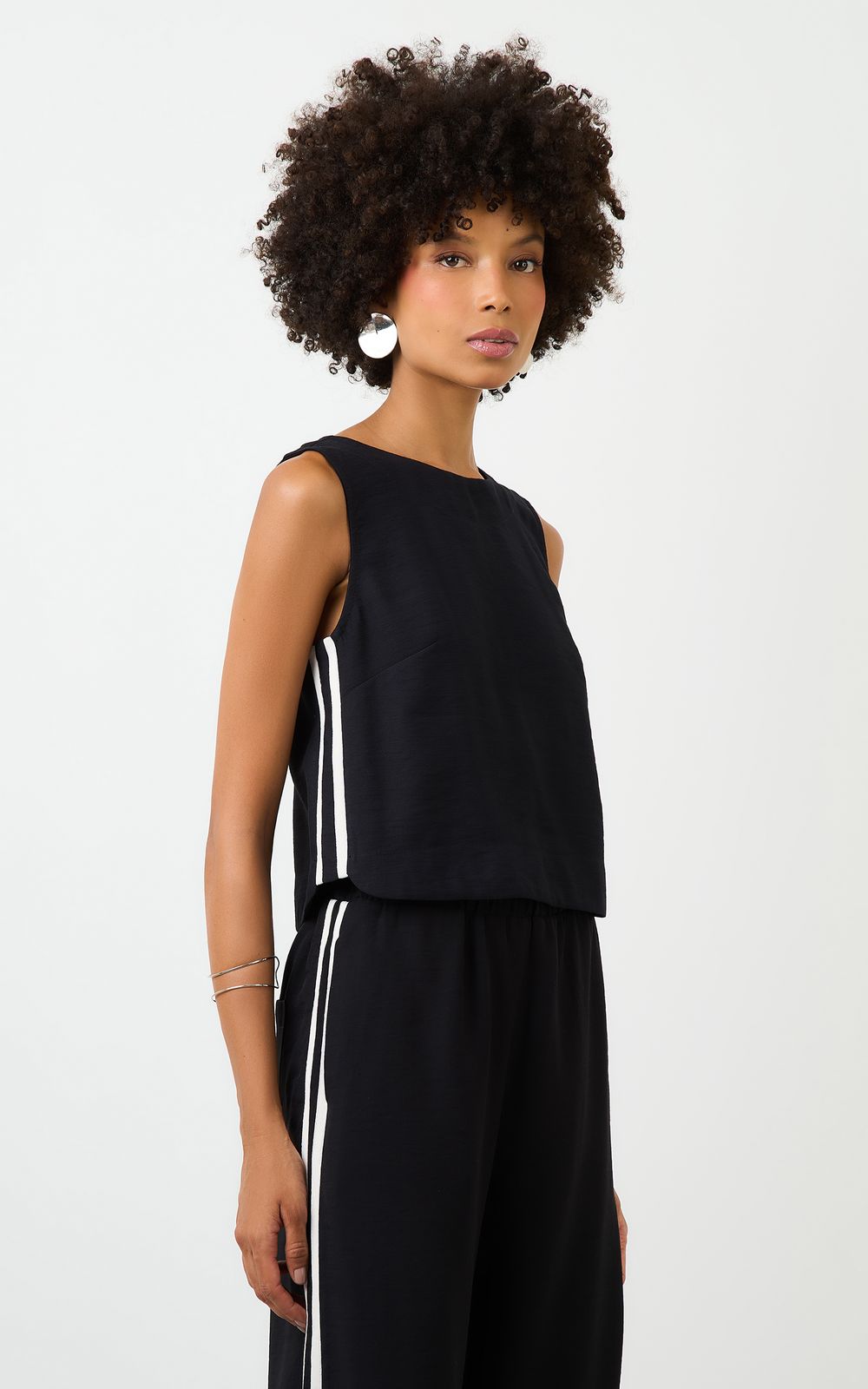 05810_0007_1-BLUSA-LISTRA-LATERAL-GAME