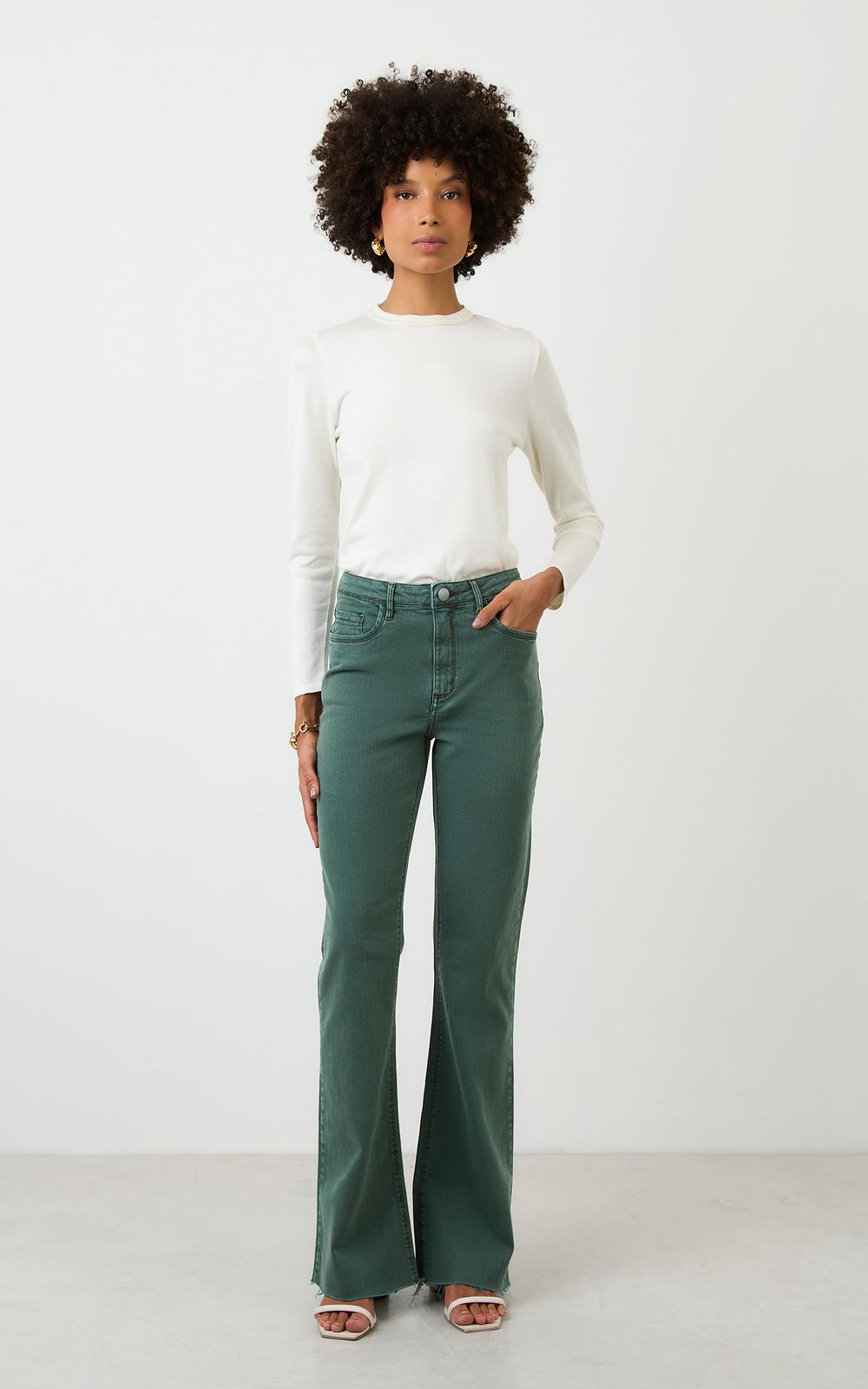 05922_0018_1-CALCA-SARJA-COLOR-COM-ELASTANO
