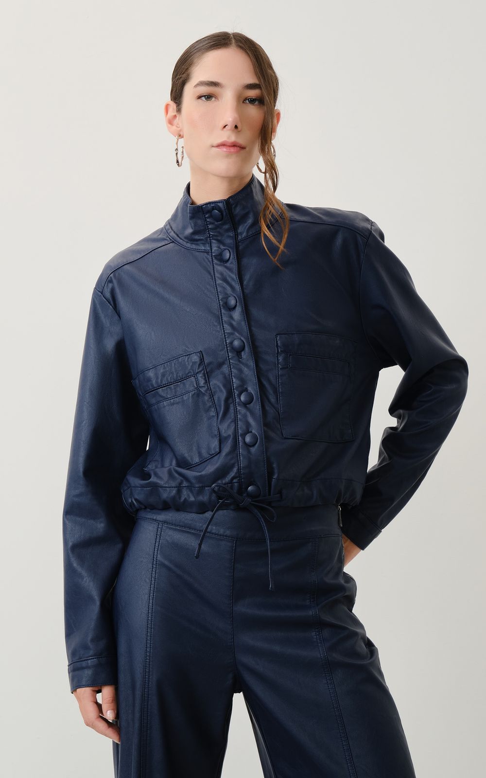 05969_0021_1-JAQUETA-LIKE-LEATHER-BOMBER