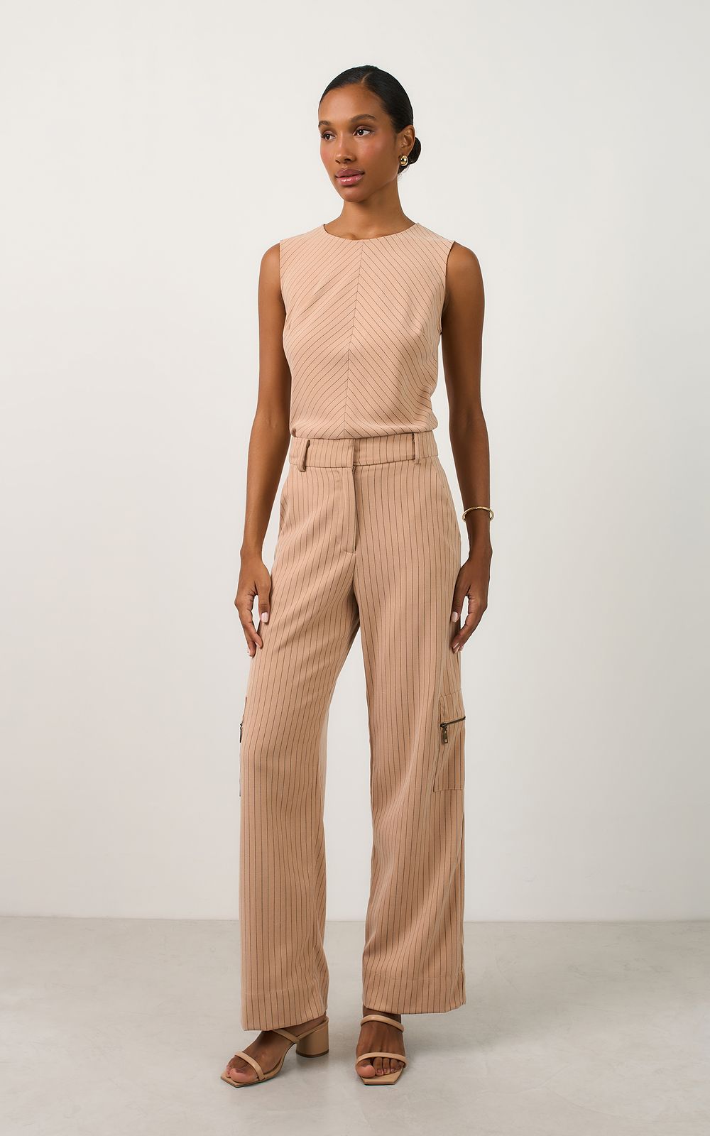 05541_0047_1-PANTALONA-CARGO-ARTICO