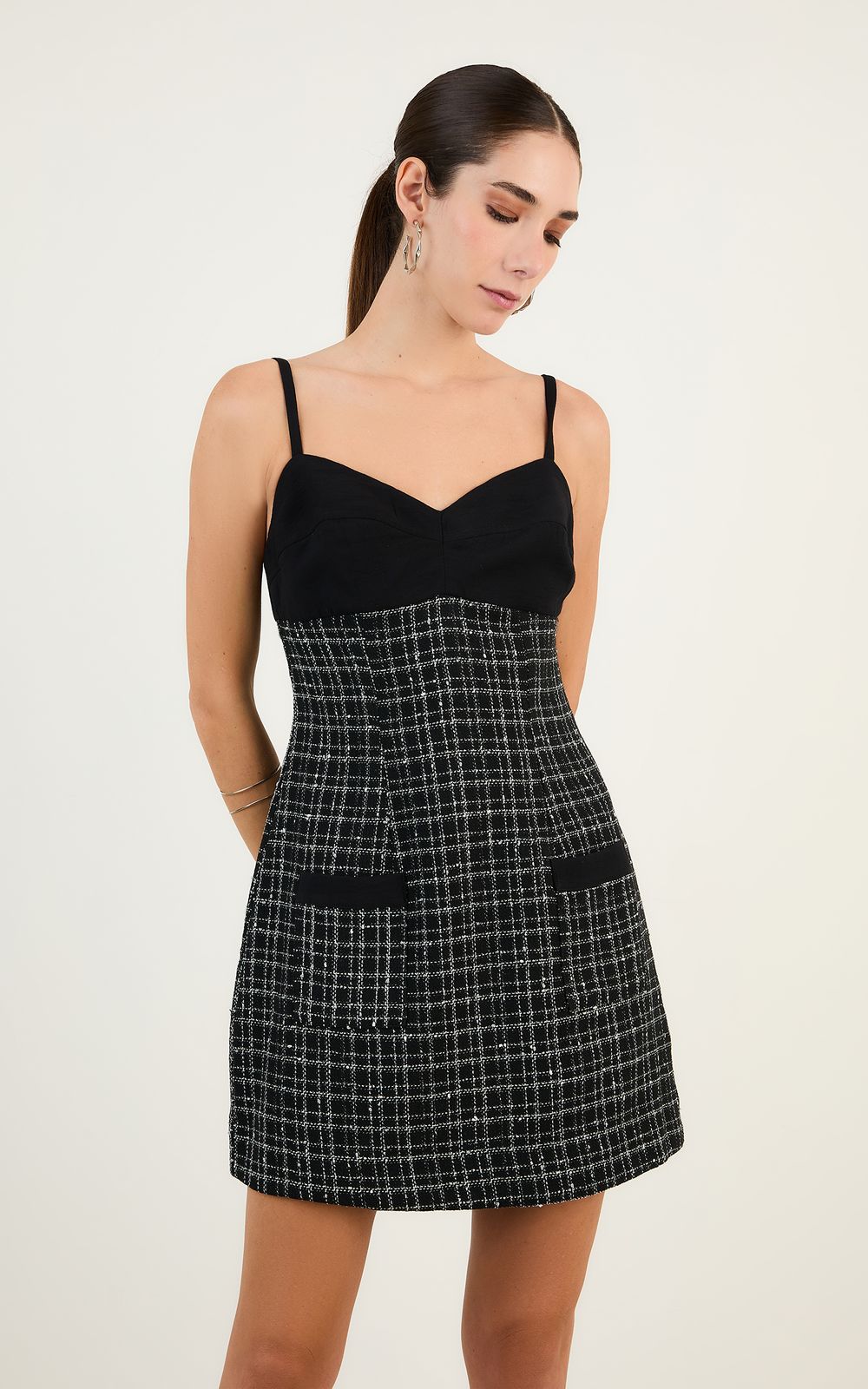 05651_0007_1-VESTIDO-CURTO-FLORENCA