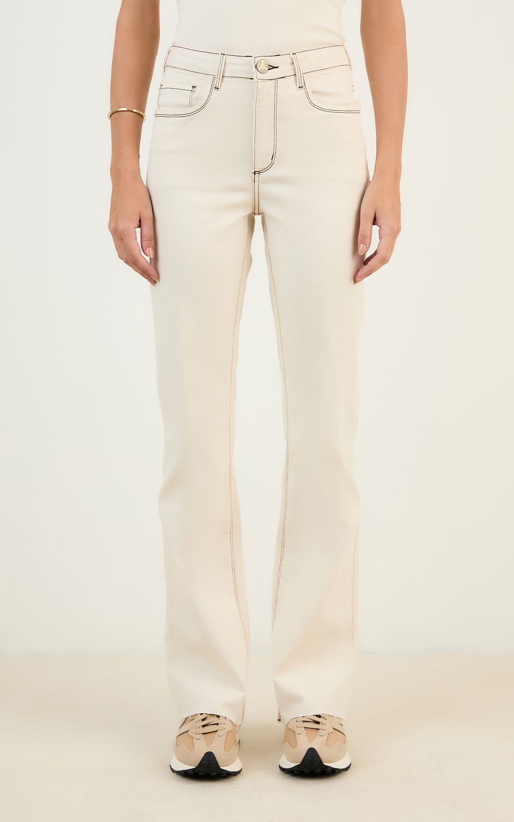 05922_0053_2-CALCA-SARJA-COLOR-COM-ELASTANO
