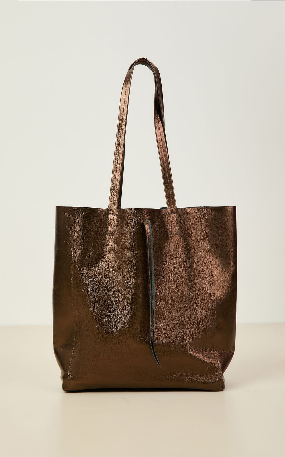 06120_0204_1-TOTE-BAG
