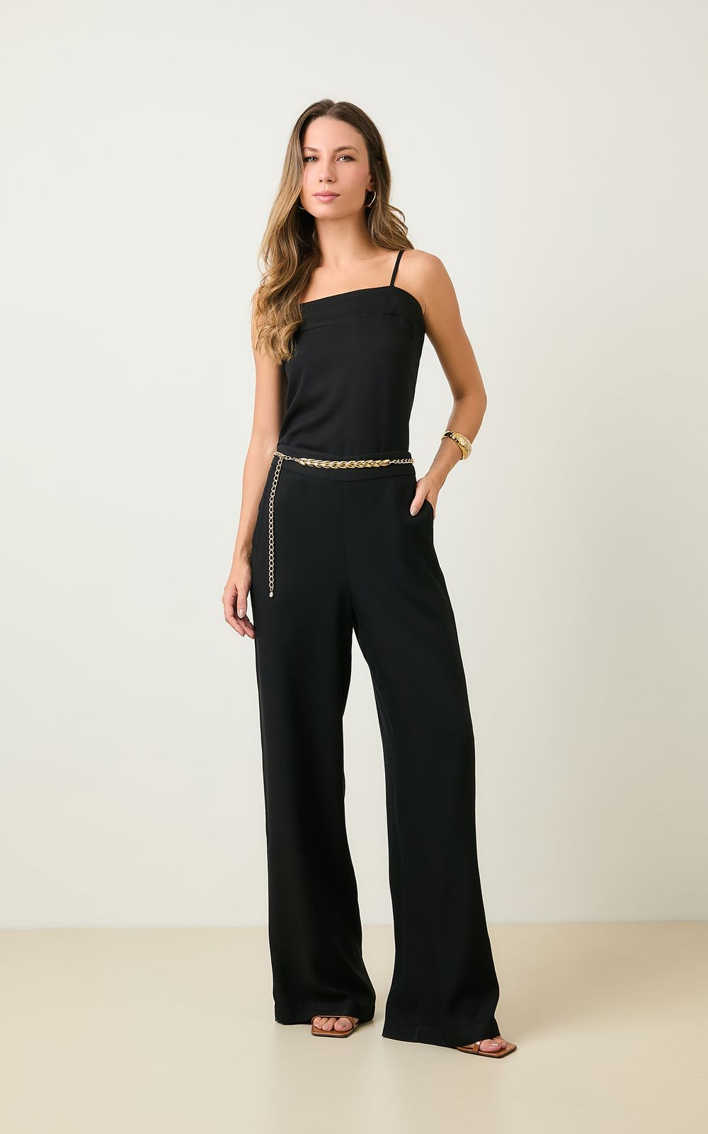 05840_0007_1-PANTALONA-DETALHE-COS-COSTA