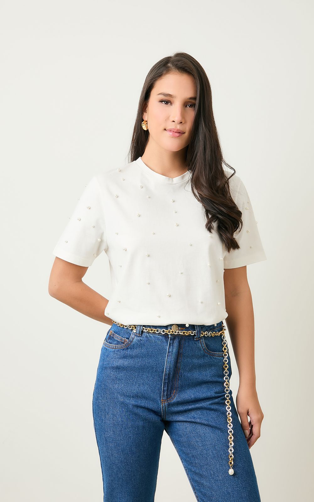05962_0008_1-TSHIRT-BORDADA-PEROLAS